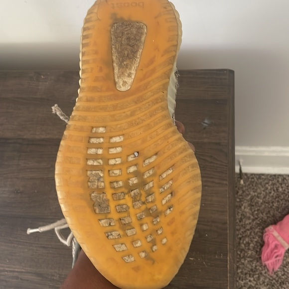 Yeezy boost 350 - Picture 4 of 5